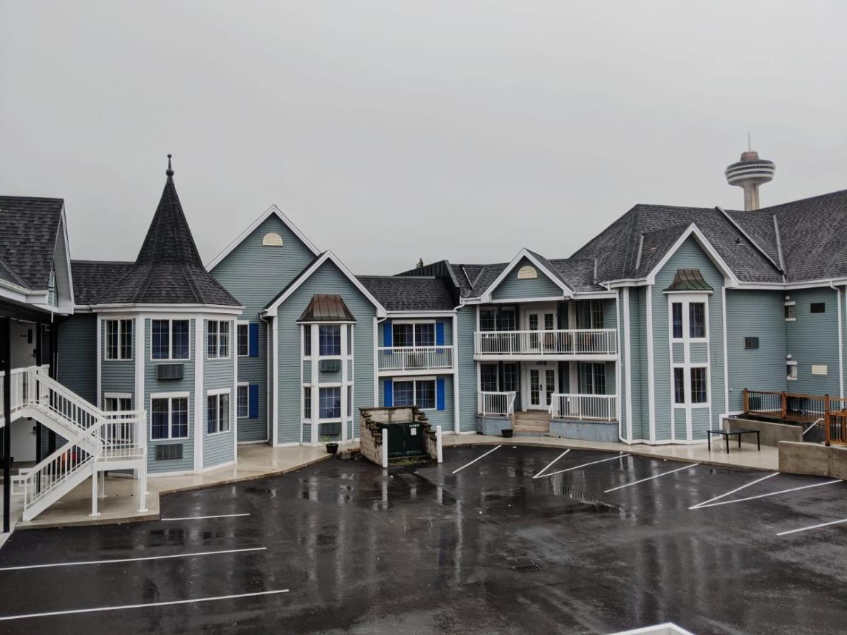 Falls Lodge & Suites Ниагарски водопад Екстериор снимка