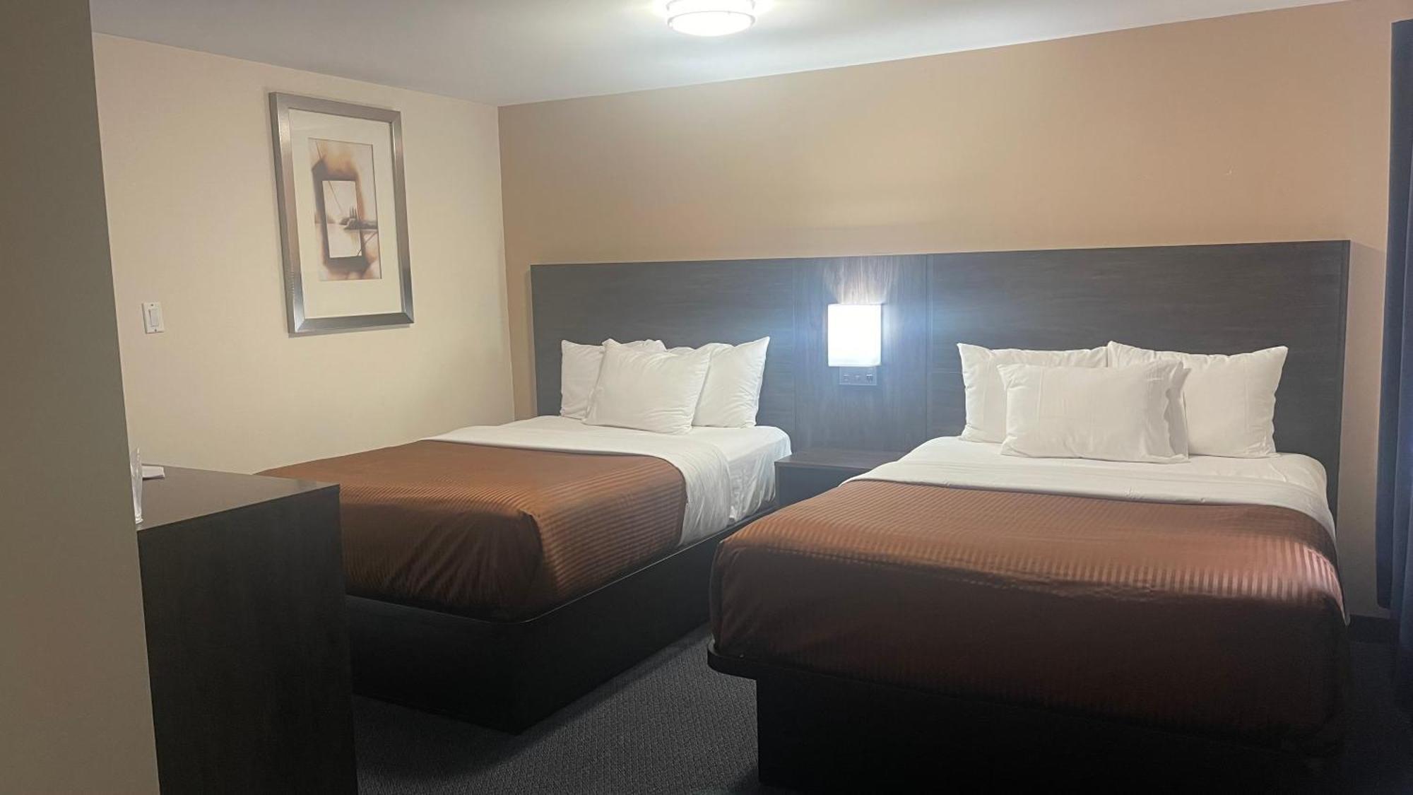 Falls Lodge & Suites Ниагарски водопад Екстериор снимка