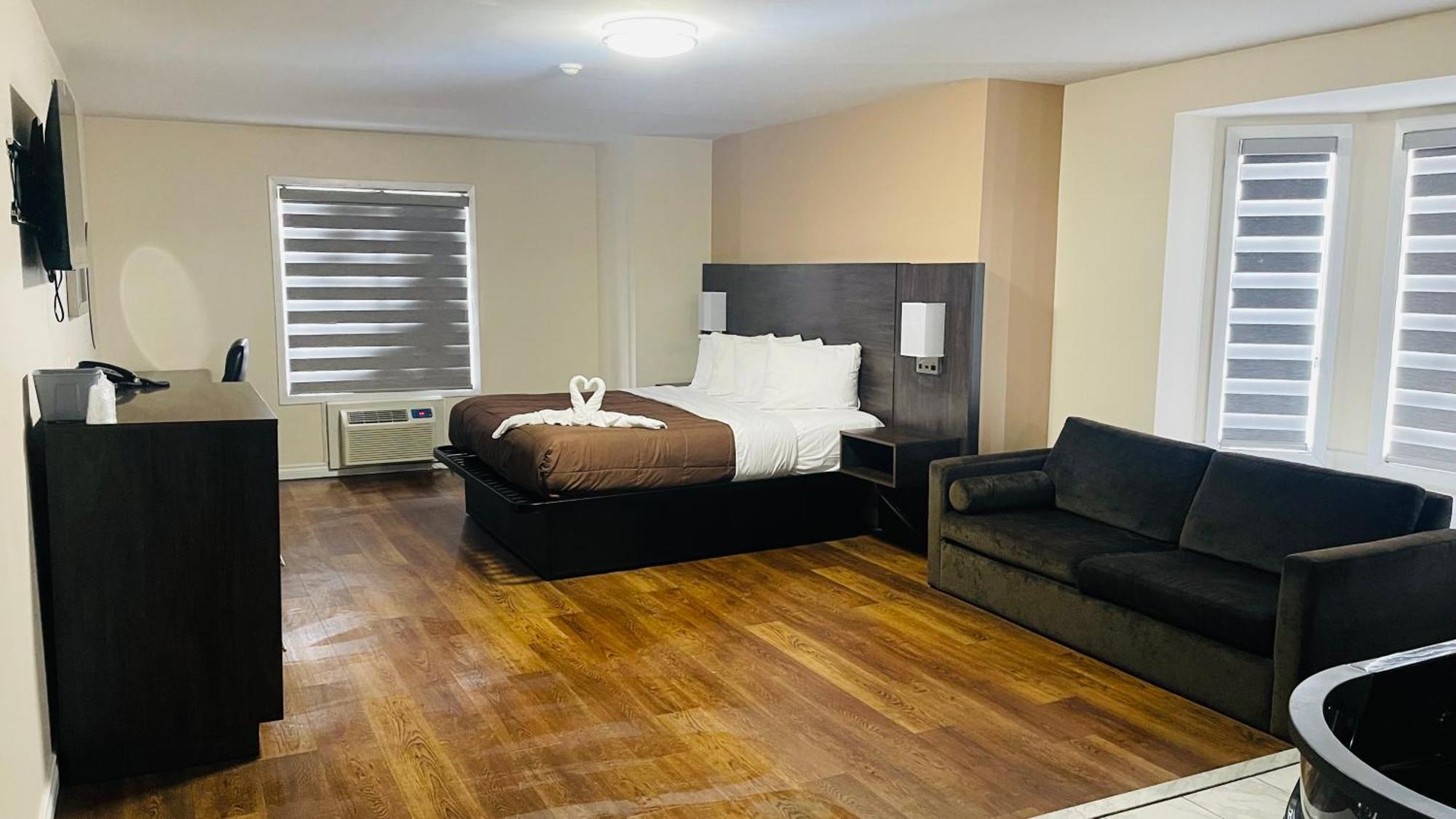 Falls Lodge & Suites Ниагарски водопад Екстериор снимка